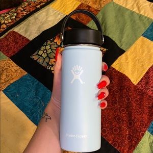 Hydro flask 21 OZ!
